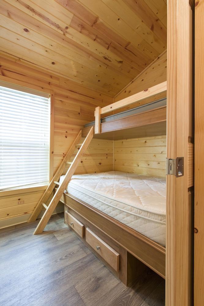 Jellystone Park TM of Western New York