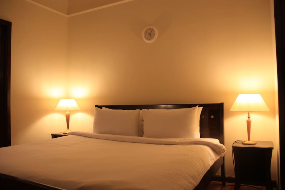 Rainbow Suites at Times Square