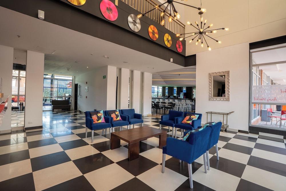 Pop Art Hotel Tocancipá y Centro de Convenciones