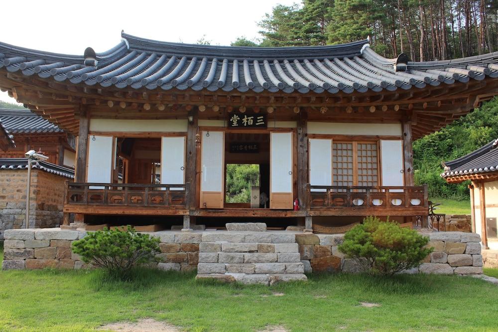 Ongyejongtaek Sambaekdang