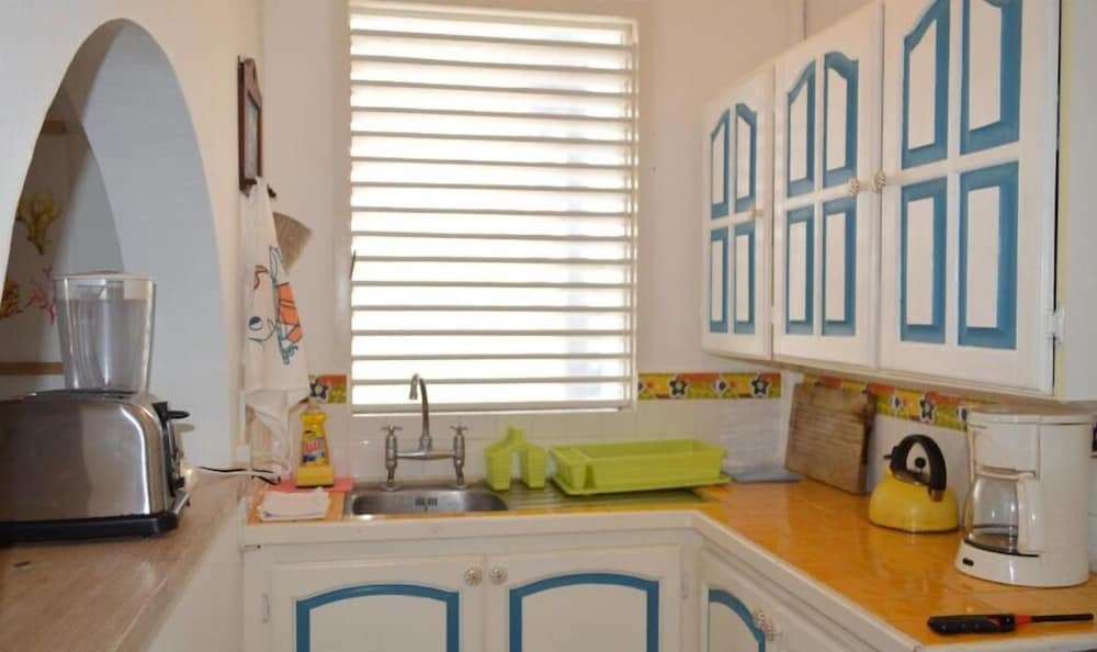 Green Garden Apartment