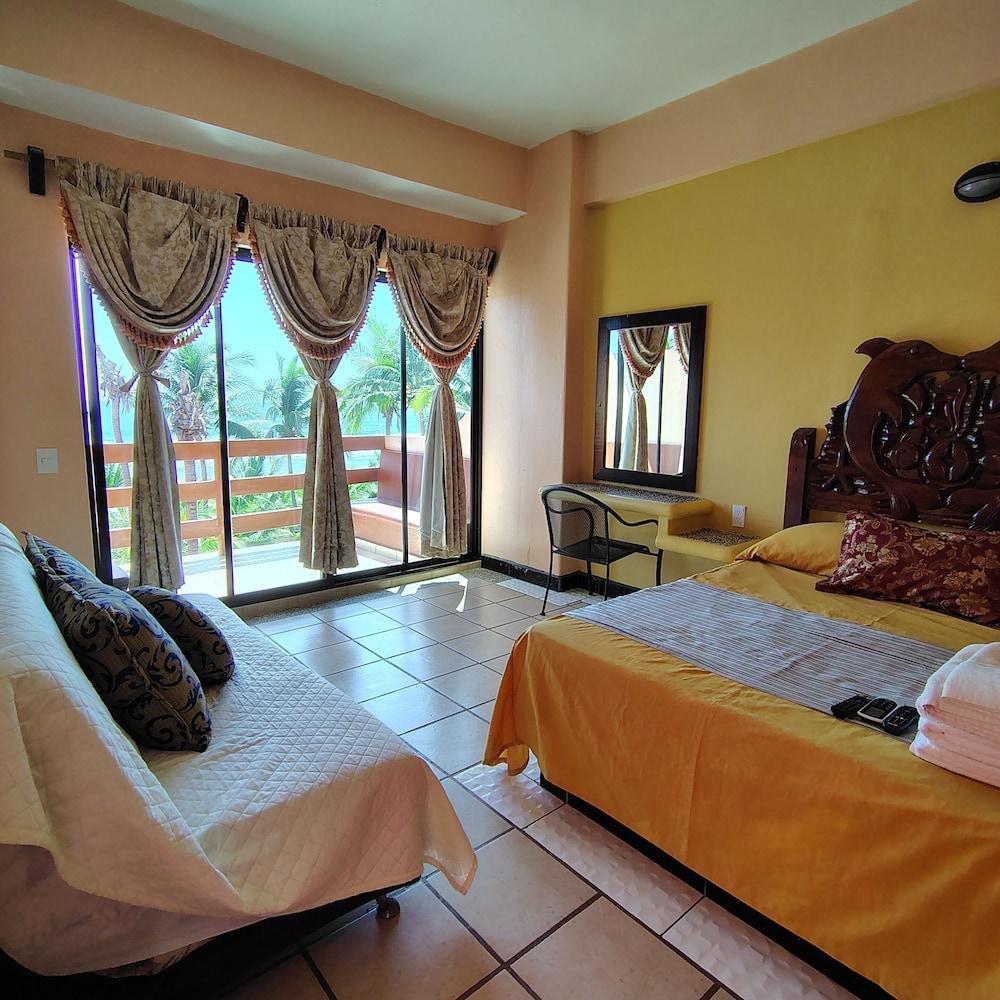 Hotel Marbella Playa Larga