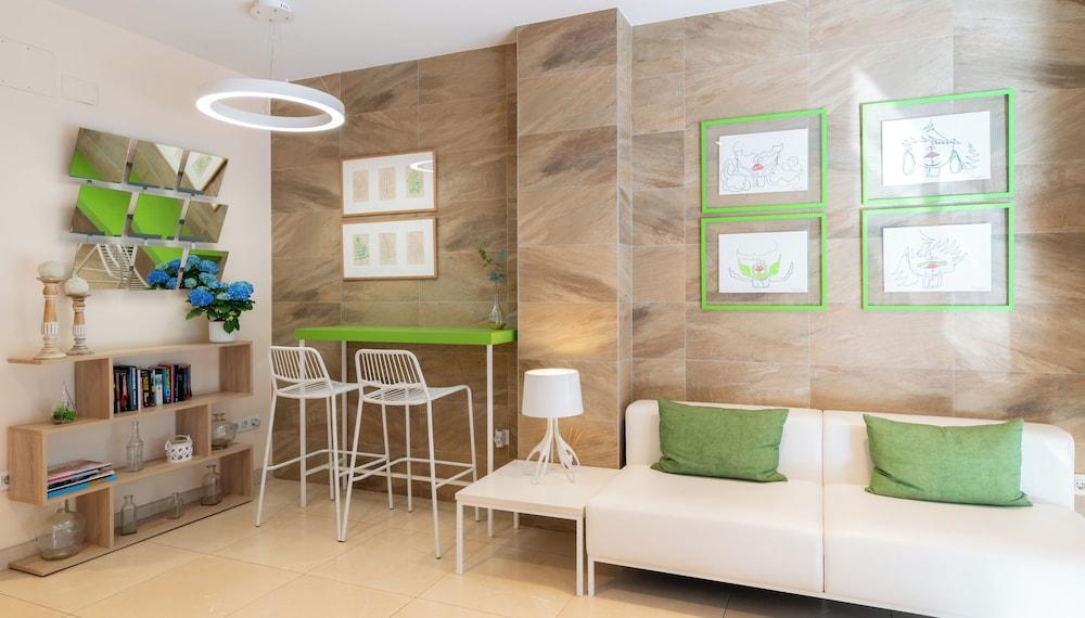 Hotel La City Mercado