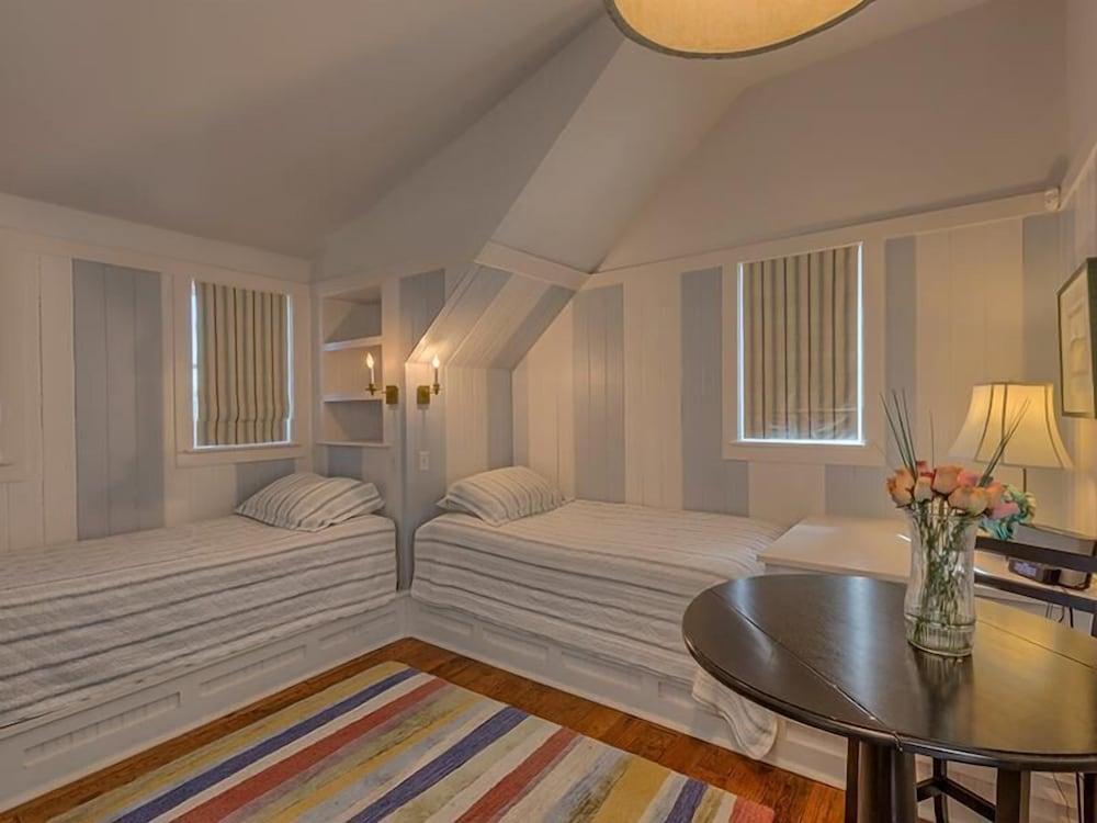 Southern Accent House