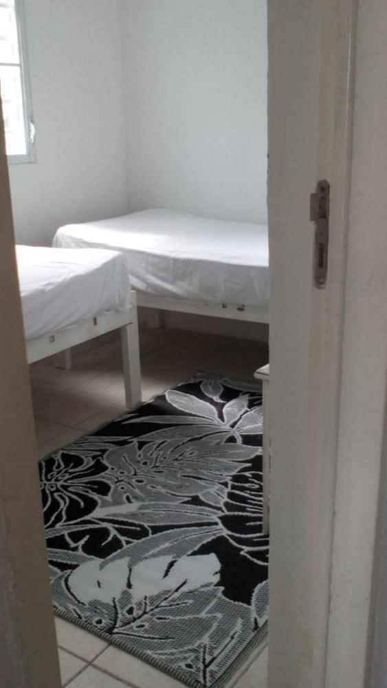 Vicky's Keys - Hostel