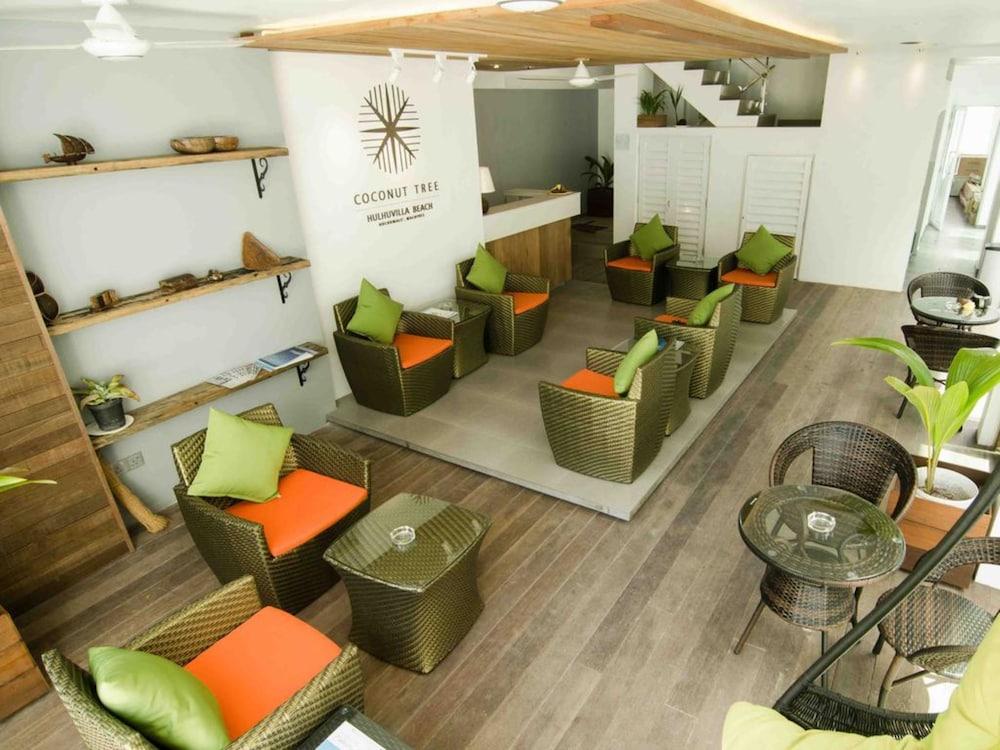 Coconut Tree Hulhuvilla Beach