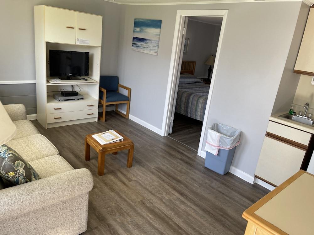 Holiday Vacation Condominium