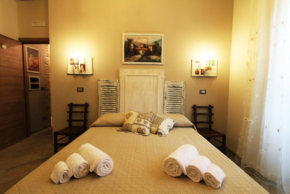 Mancini Shabby House