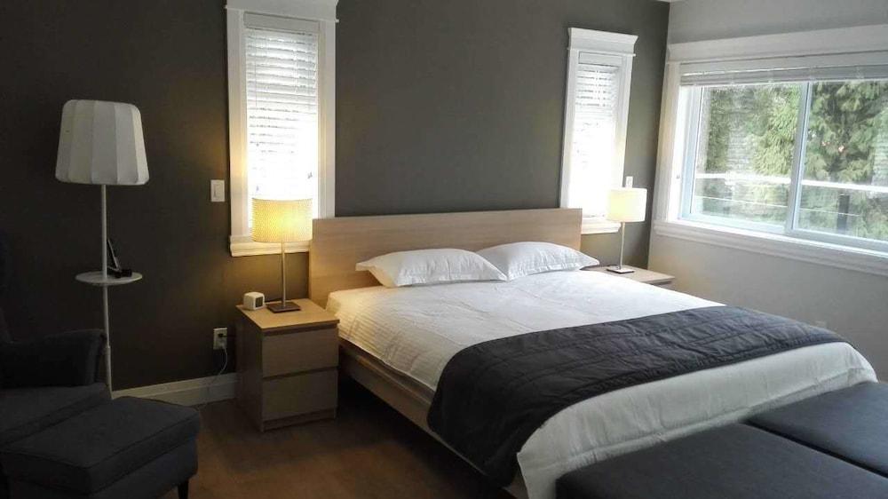 Riverfront Bed and Breakfast