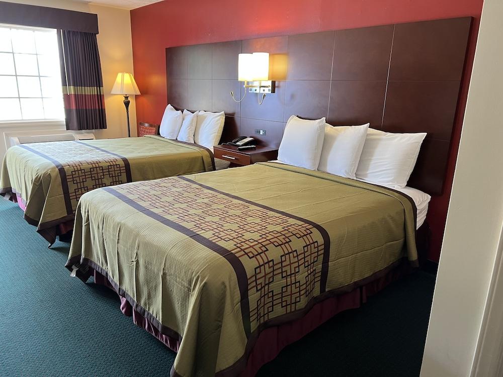 Surry Inn - Dobson - I-77 - Exit 93