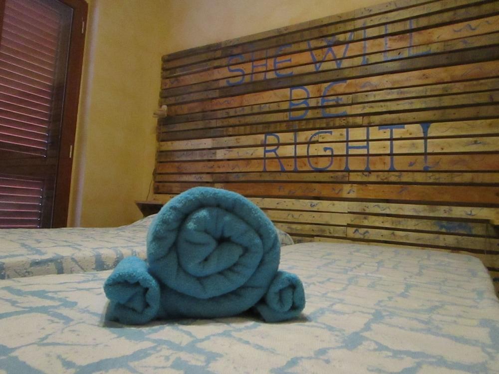 B&B Felicidad Siempre