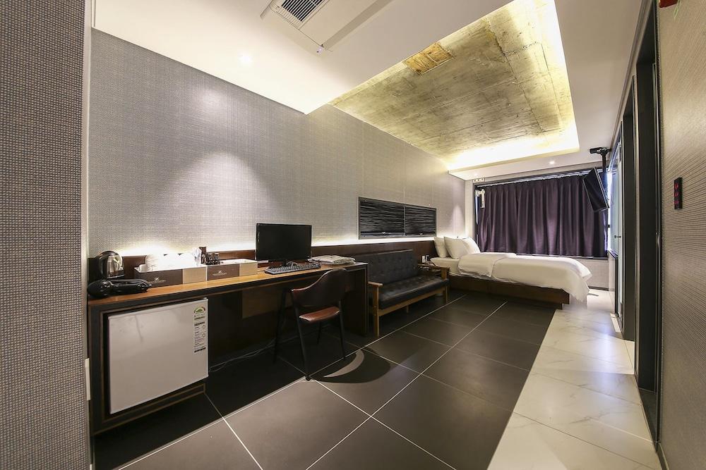 Bupyeong Zenith Hotel