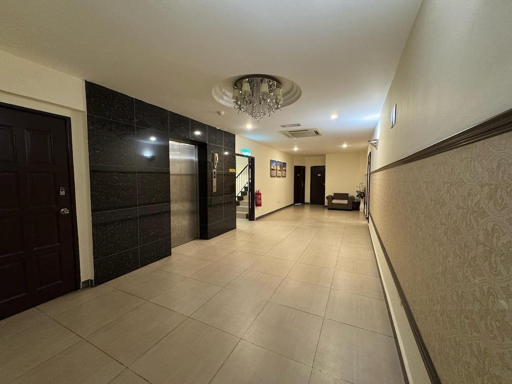 K Garden Hotel Bagan Serai