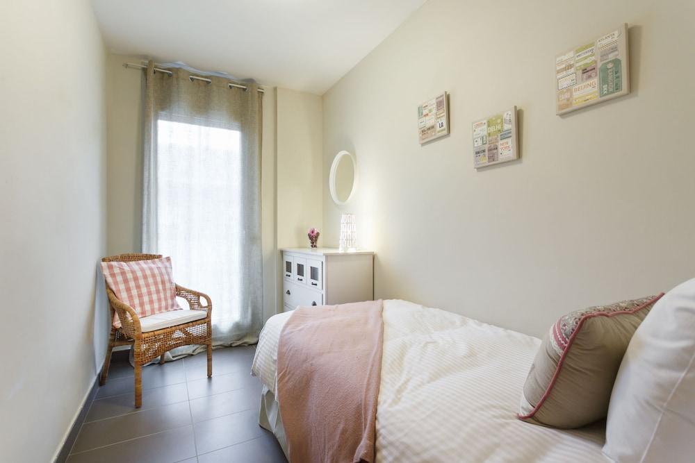 Apartamentos Cornellalux