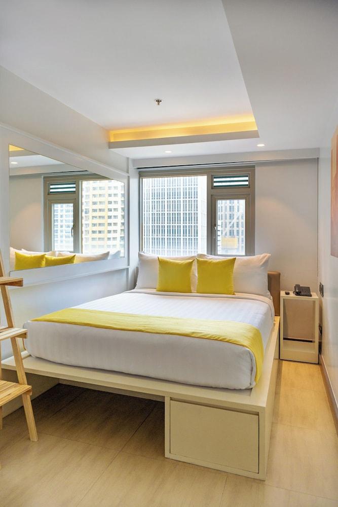 The Mini Suites - Eton Tower Makati