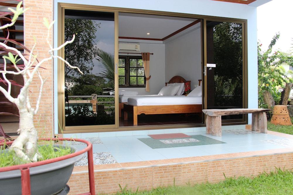 Baanrimnam Resort Trat