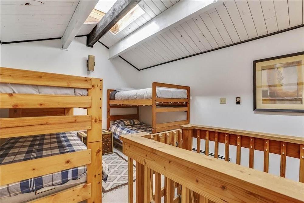 Sundowner 2 BR Plus Loft Condo