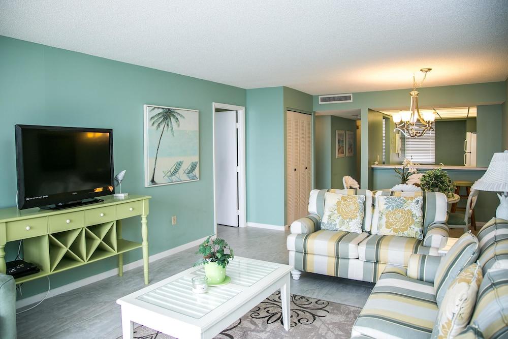 South Seas Tower 4 605