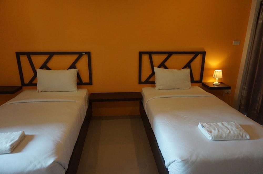 Somsamai Style Apartment