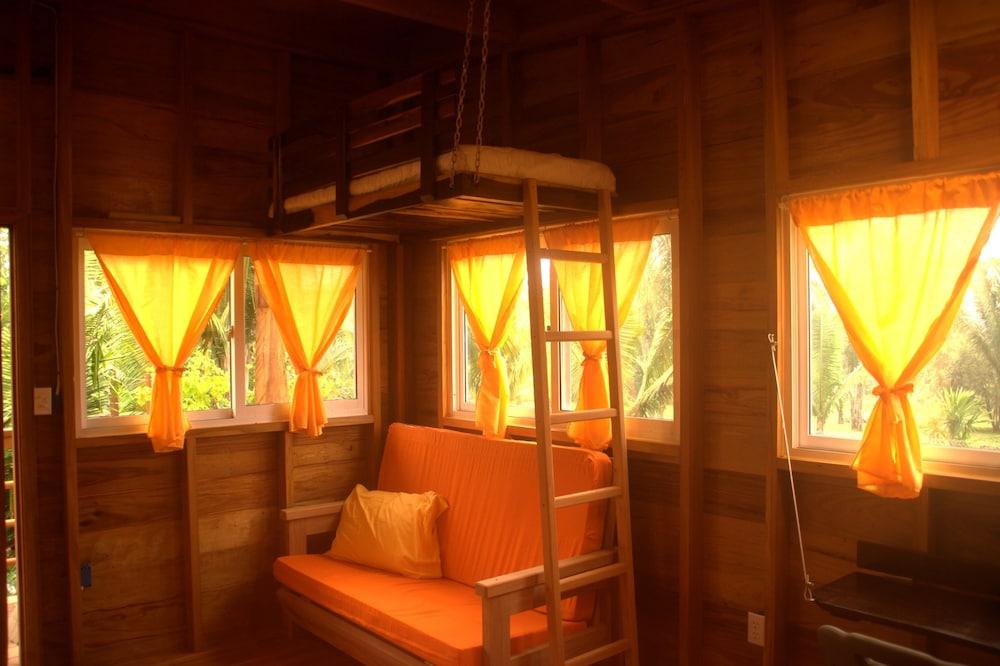 The Green Valley Inn