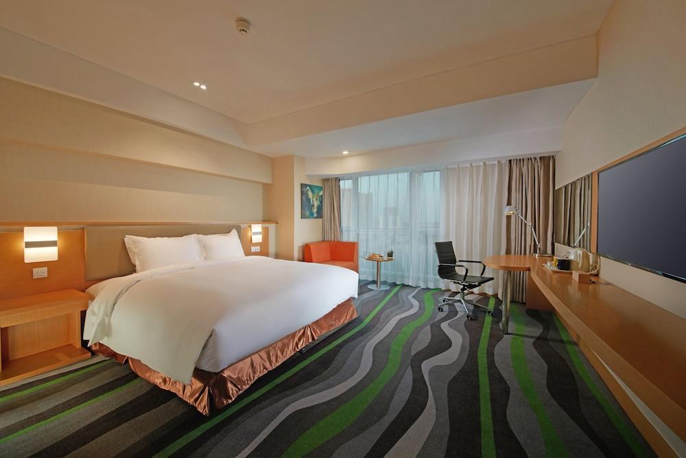 Holiday Inn Express Tangshan Downtown by IHG