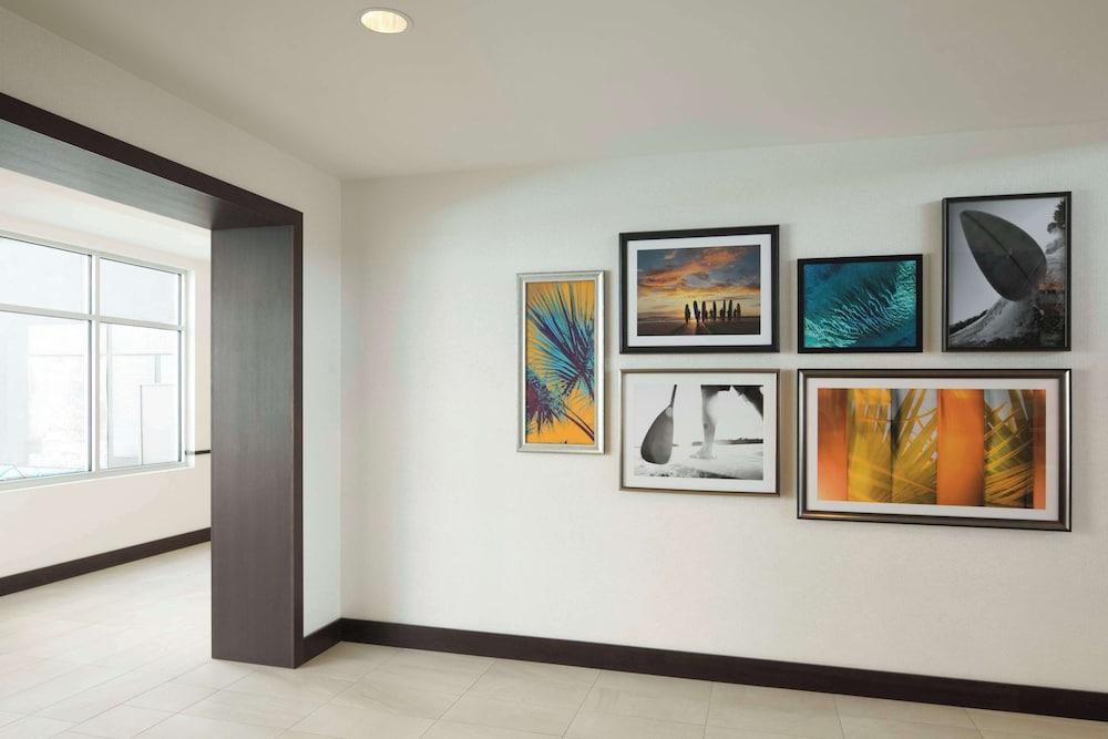 Hyatt Place Santa Cruz