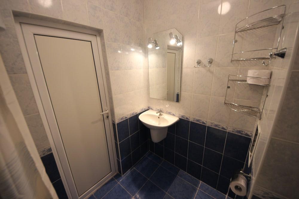 Menada Global Ville Apartments