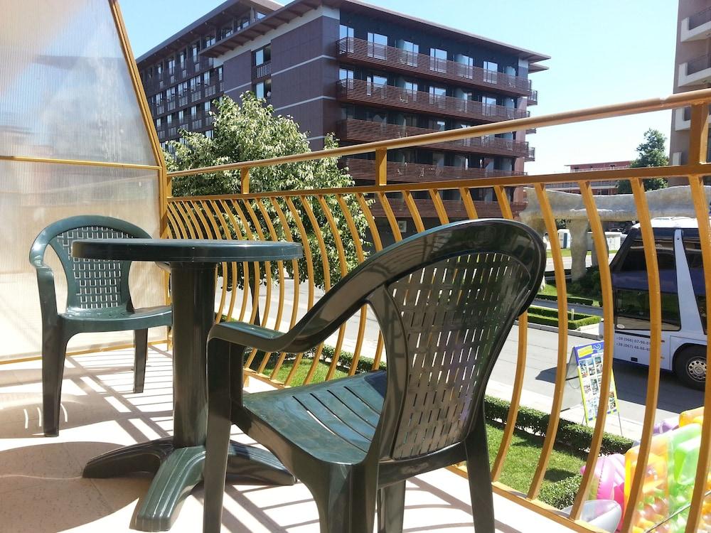 Menada Forum Apartments