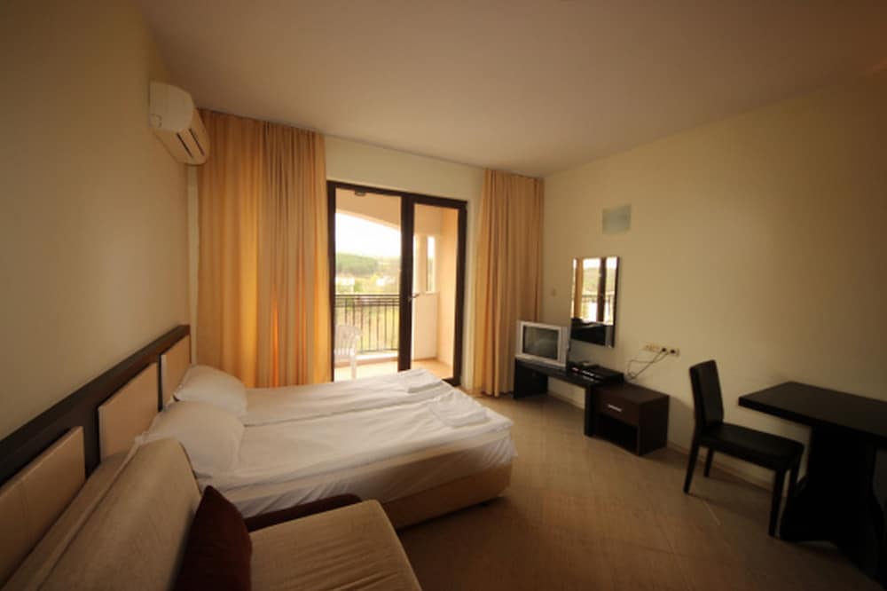 Menada Nestinarka Apartments