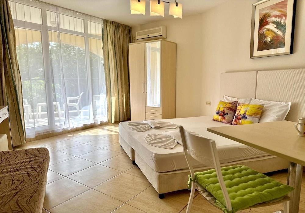 Menada Grand Resort Apartments