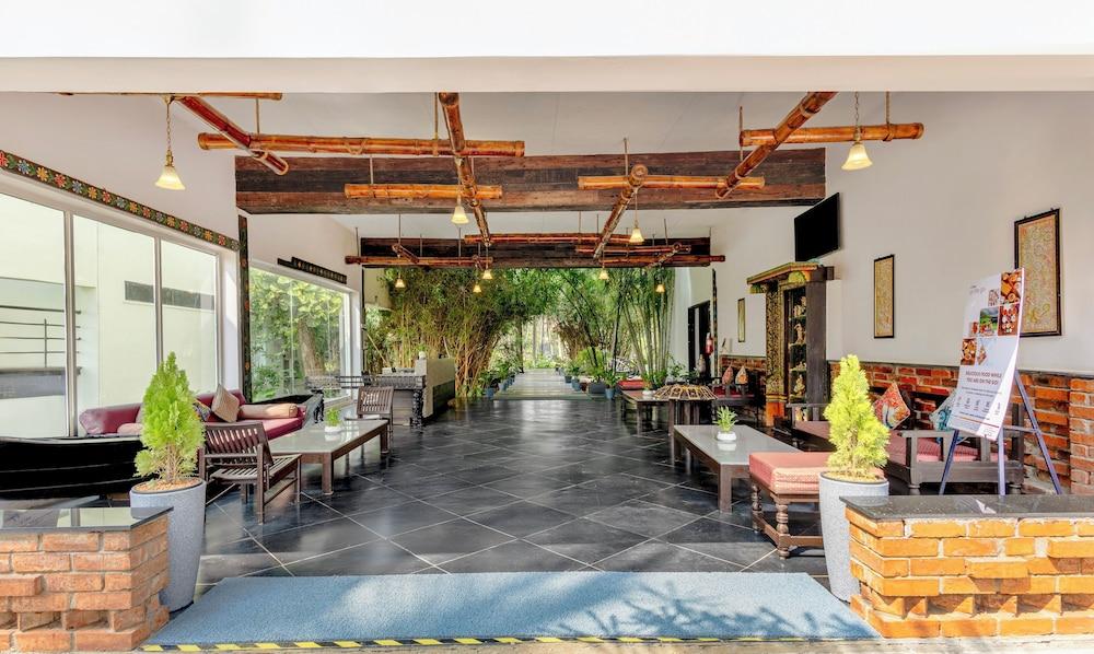 Sterling Palavelli Godavari