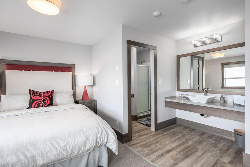 Ocean House at Tlaga Gawtlaas