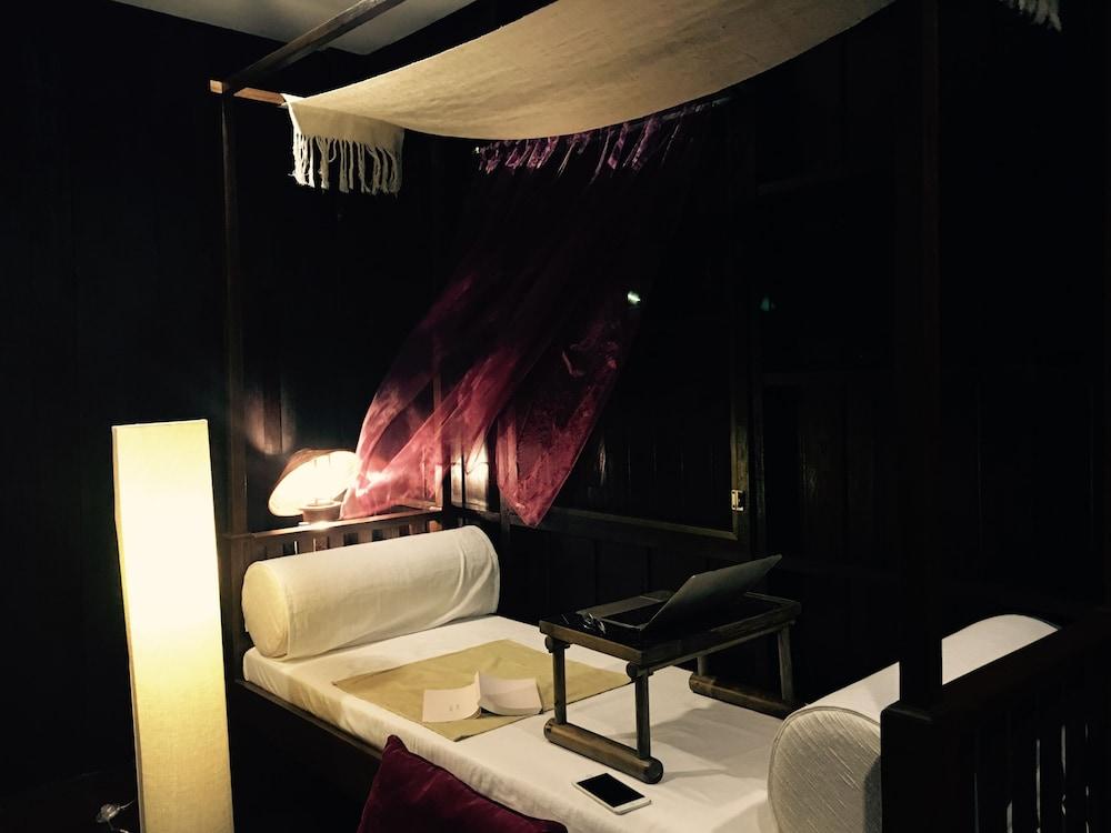 Rachamankha Thai Villa