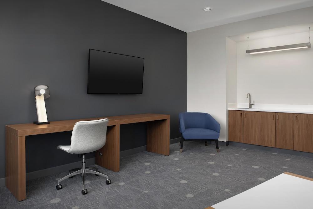 Aloft Hillsboro-Beaverton