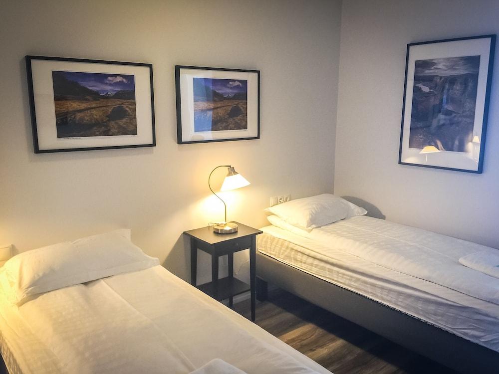 Bakki Hostel and Apartments