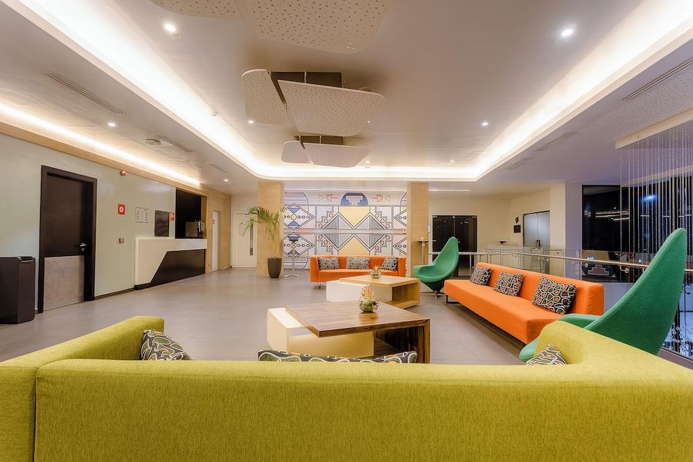 Seen Hotel Abidjan Plateau