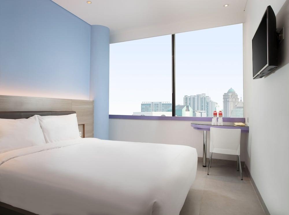 Amaris Hotel Mampang - Jakarta