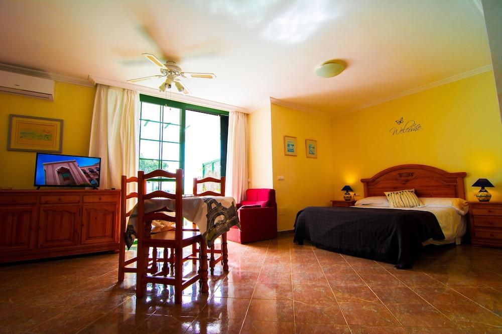 Roquetas Beach & Playa Serena Golf