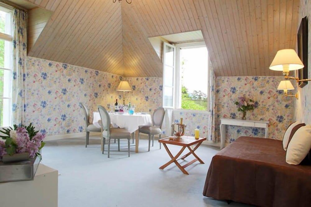 Château De Puy Robert