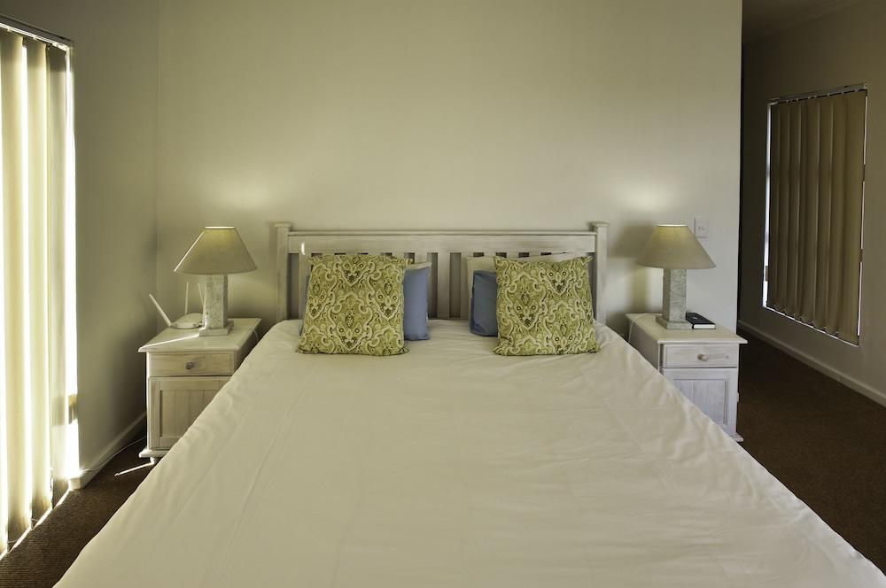 Mulligan, Langebaan 10-sleeper