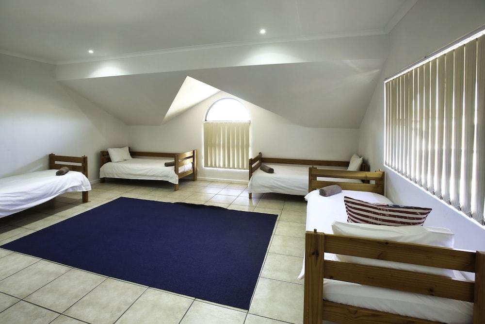 Mulligan, Langebaan 10-sleeper