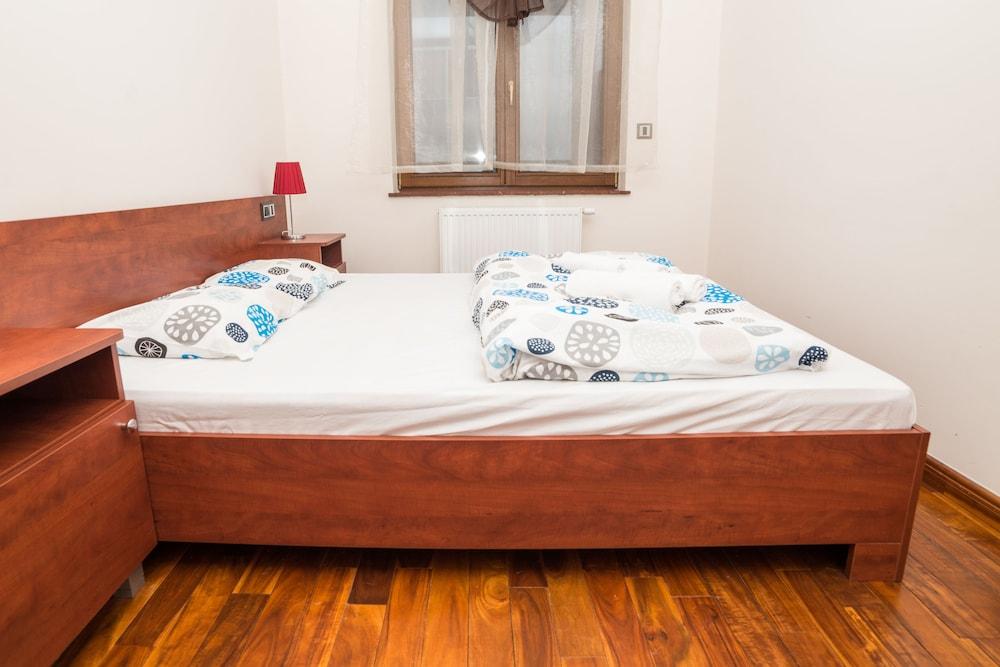 Mała Italia Apartments