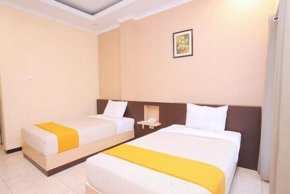 Hotel New Merdeka Pati