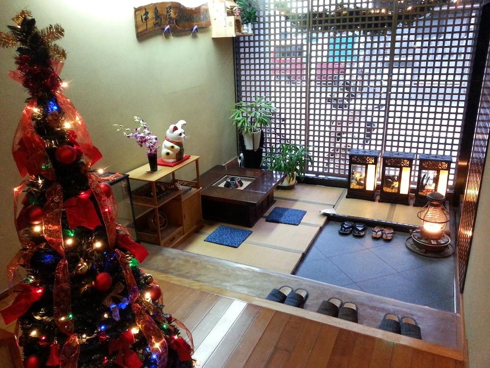 Dyeing and Hostel NAKASHIMAYA - Caters to Women