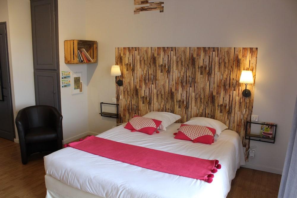 Hôtel-Gîte La Peyrade