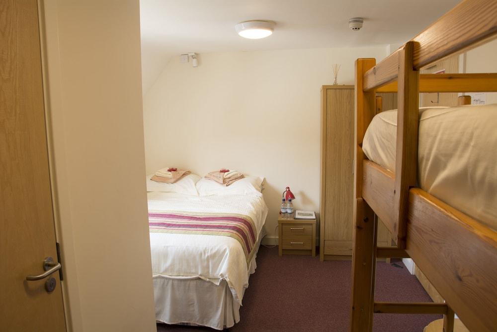 Ludlow Mascall Centre - Hostel