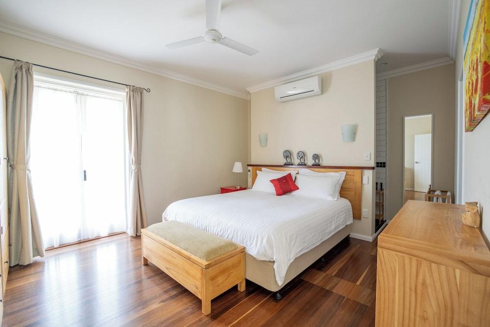 Kernow Charters Towers