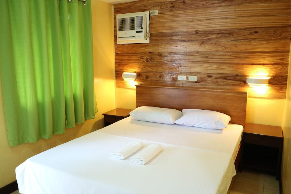 Dubay Panglao Beachfront Resort