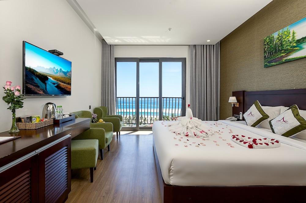 Alani Sea View Hotel