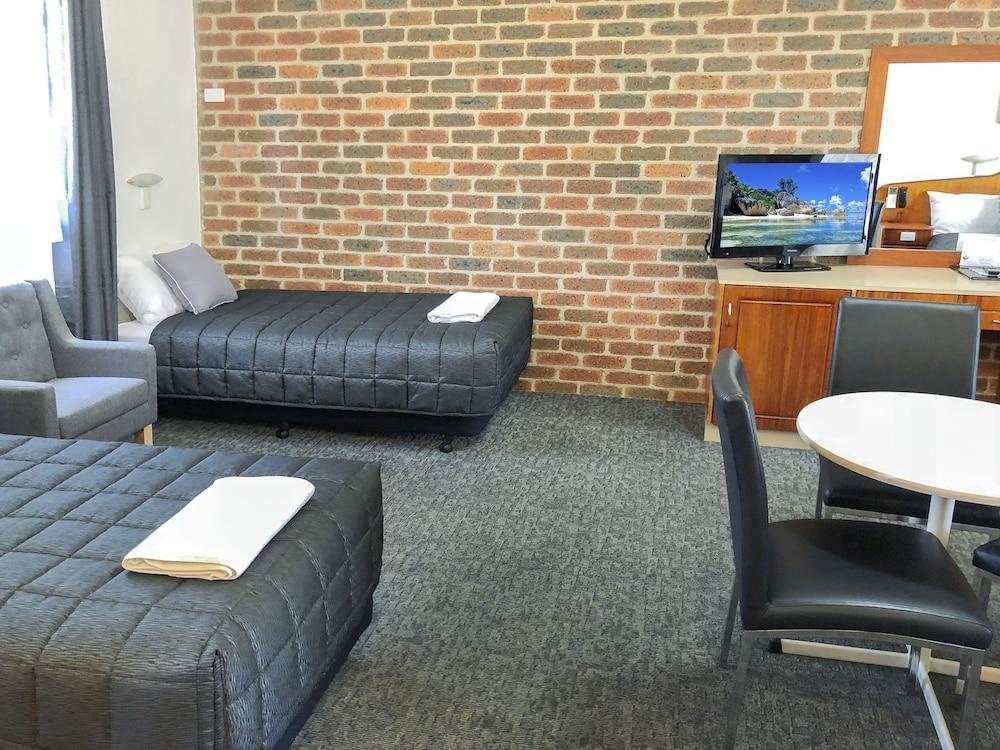 The Leeton Heritage Motor Inn